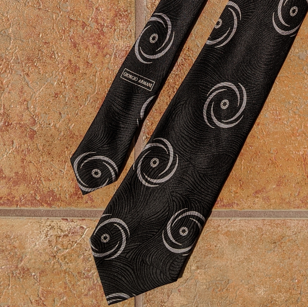 SOLD Men's Authentic Giorgio Armani 100% Silk Neck Tie